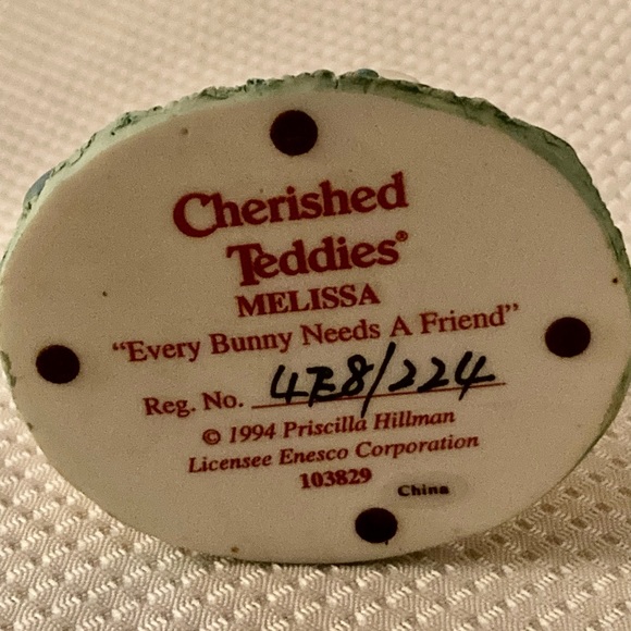 Vintage 1994 Cherished Teddies “Every Bunny Needs A Friend.” Porcelain Figurine - Picture 5 of 5